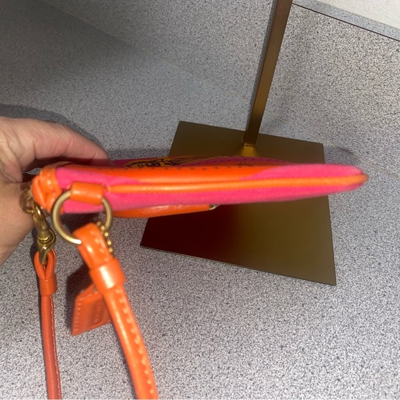 CCA-Coach Vintage Bonnie Cashin-Carry Kisslock Wristlet EUC - Picture 11 of 14